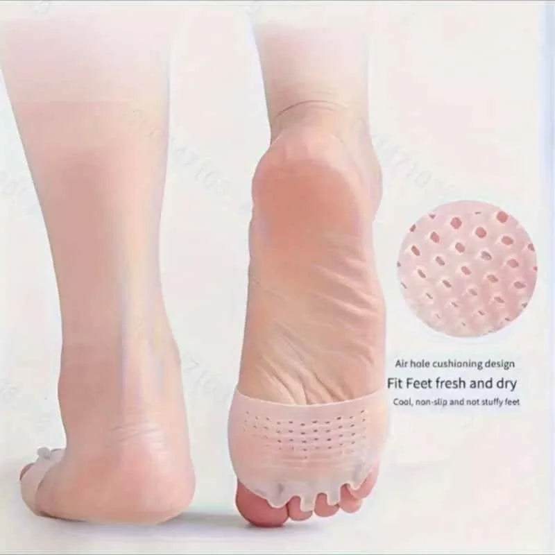 1 Pair of Gel Toe Protectors for the Forefoot, Featuring Breathable Honeycomb Design, Soft Silicone Socks, Specially Designed for Comfort, Suitable for Both Men and Women.